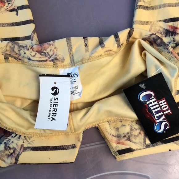 Hot chillys tiger leggings - Picture 5 of 7